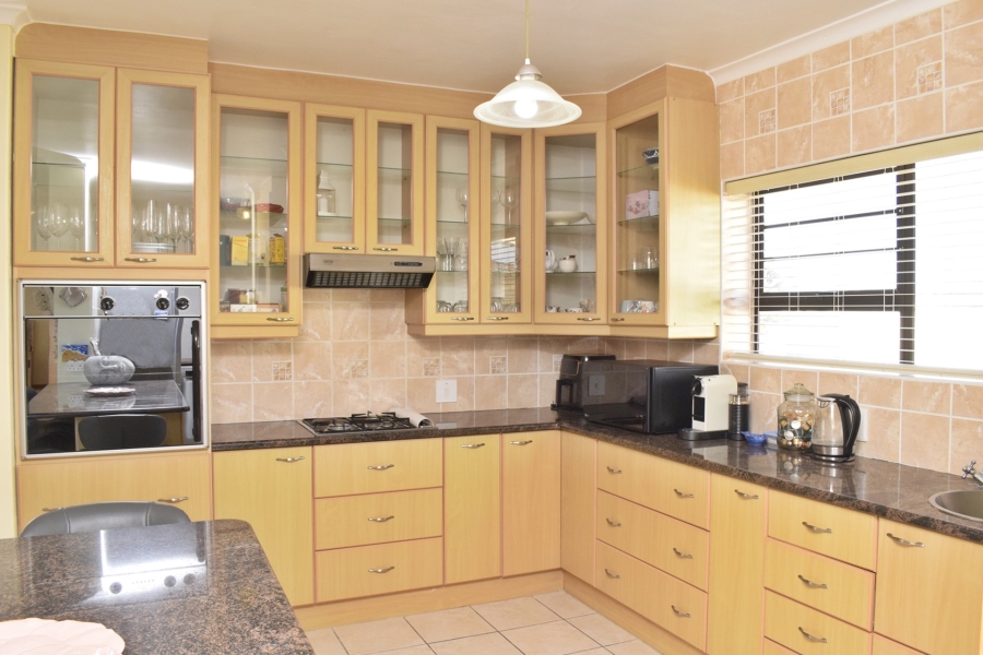 2 Bedroom Property for Sale in Struisbaai Western Cape